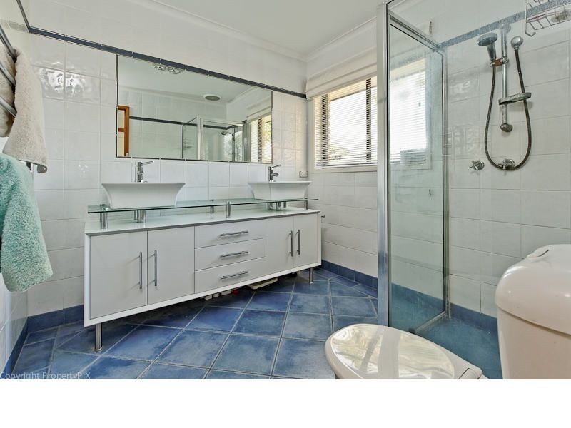 17 Seven Mile Beach Road, Seven Mile Beach TAS 7170