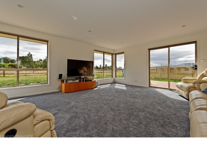 7 Estate Drive, Acton Park TAS 7170