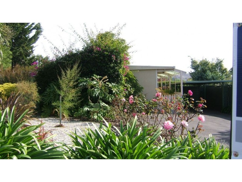 8 Midway Street, Midway Point TAS 7171
