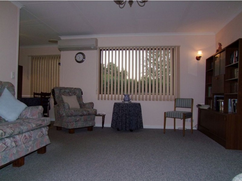 8 Midway Street, Midway Point TAS 7171