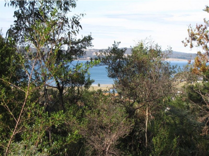 17 Emmaline Court, Rokeby TAS 7019