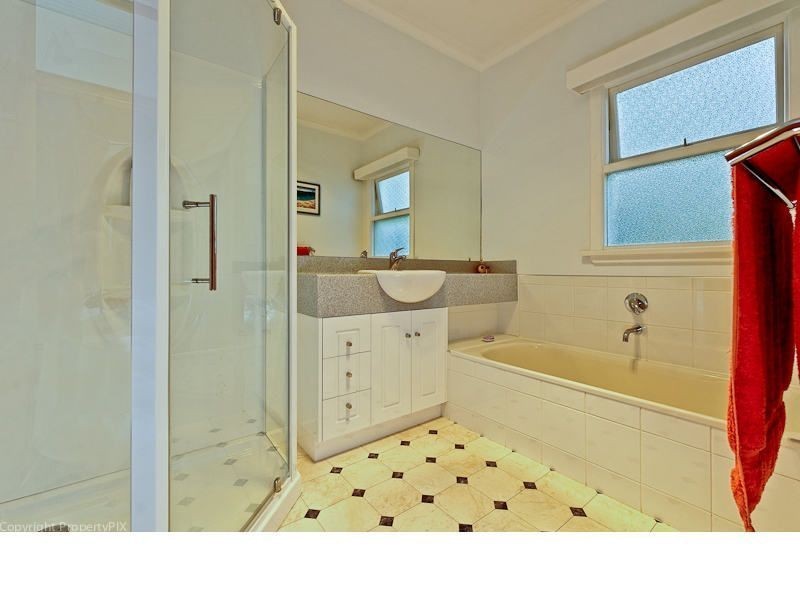 22 Alinta Street, Howrah TAS 7018