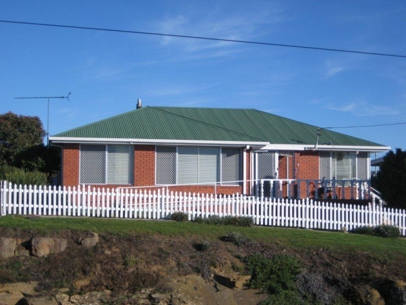 84 Esplanade, Oatlands TAS 7120