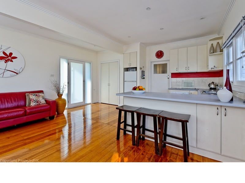 2A Corinth Street, Howrah TAS 7018