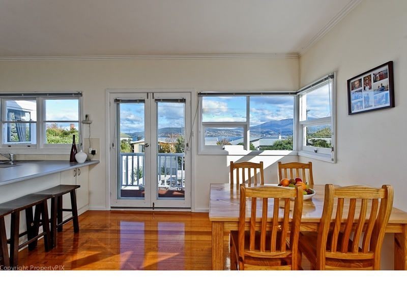 2A Corinth Street, Howrah TAS 7018