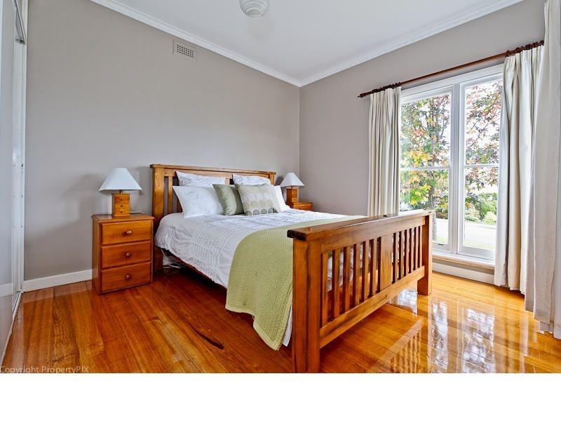 2A Corinth Street, Howrah TAS 7018