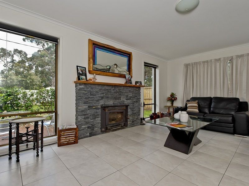 15 Surf Road, Seven Mile Beach TAS 7170