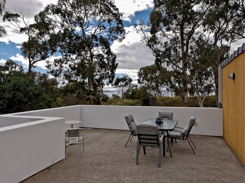 15 Surf Road, Seven Mile Beach TAS 7170
