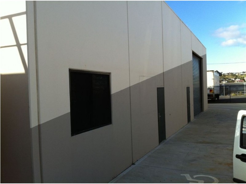 2/118 gormanston court, Derwent Park TAS 7009