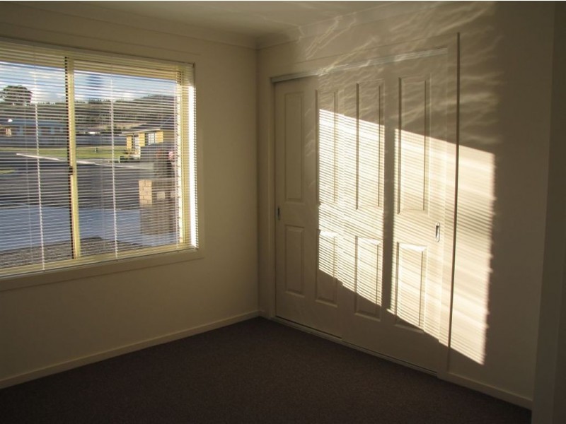 2/4 Le Compte Place, Bagdad TAS 7030