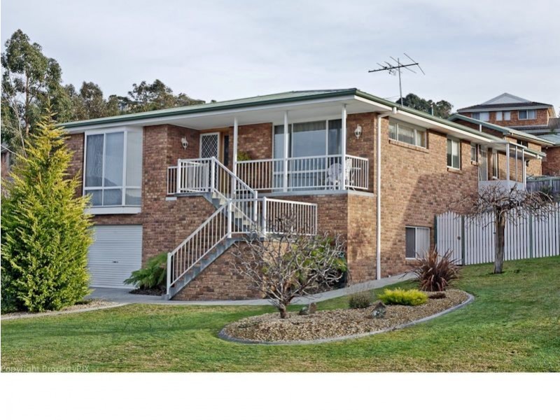 18 Clives Avenue, Old Beach TAS 7017