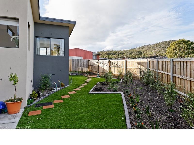 3/36 Horsham Road, Oakdowns TAS 7019