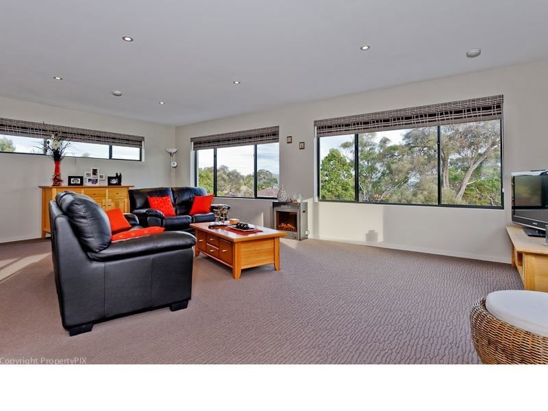 3/36 Horsham Road, Oakdowns TAS 7019