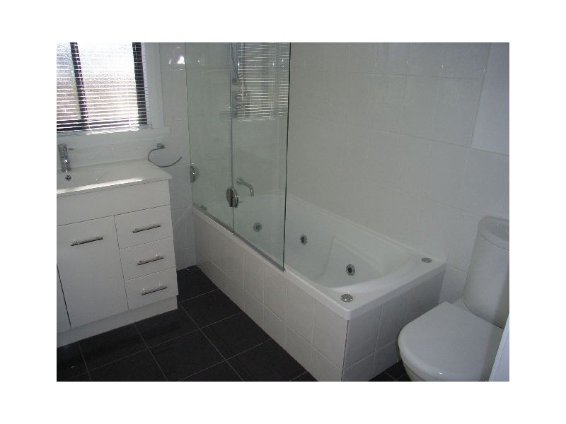 1/275 Clarence Street, Howrah TAS 7018