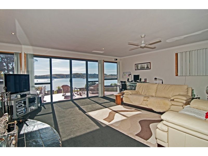 25 Barton Avenue, Triabunna TAS 7190
