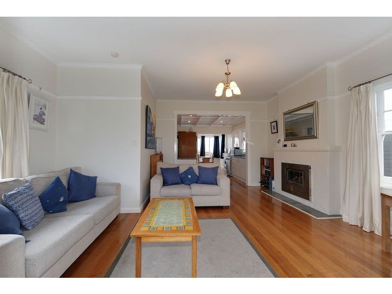 18 Milton Crescent, Moonah TAS 7009