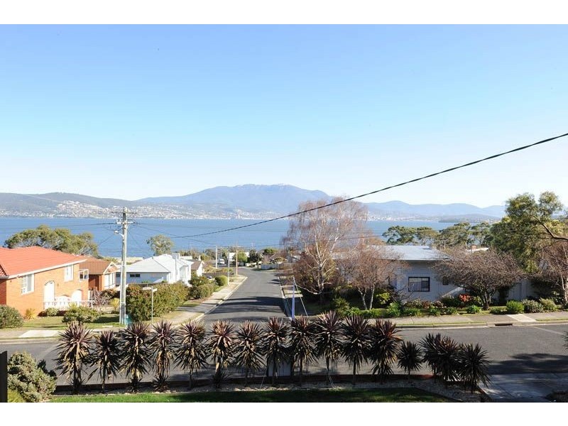 164 Carella Street, Howrah TAS 7018