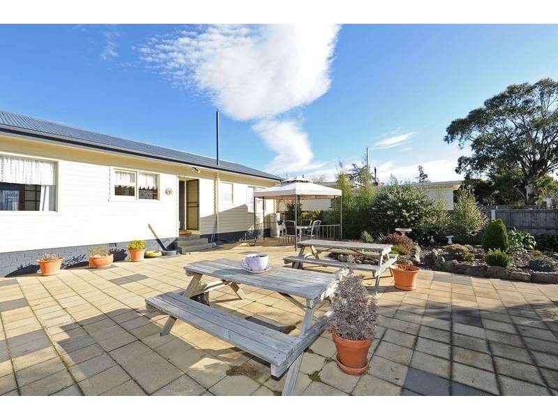 206 Clarence Street, Howrah TAS 7018
