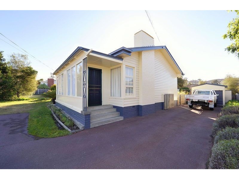 206 Clarence Street, Howrah TAS 7018