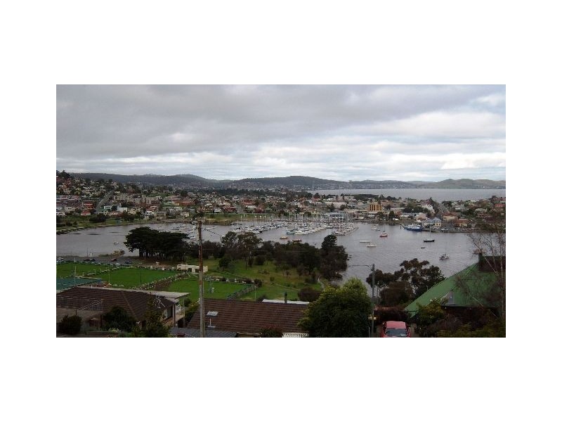 43 Leura Street, Rosny Park TAS 7018