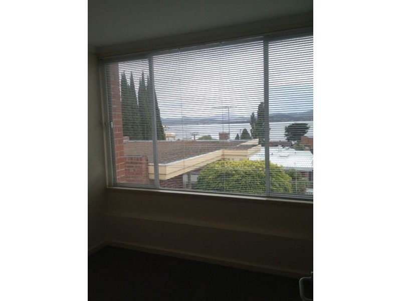 8/563 Sandy Bay Road, Sandy Bay TAS 7005