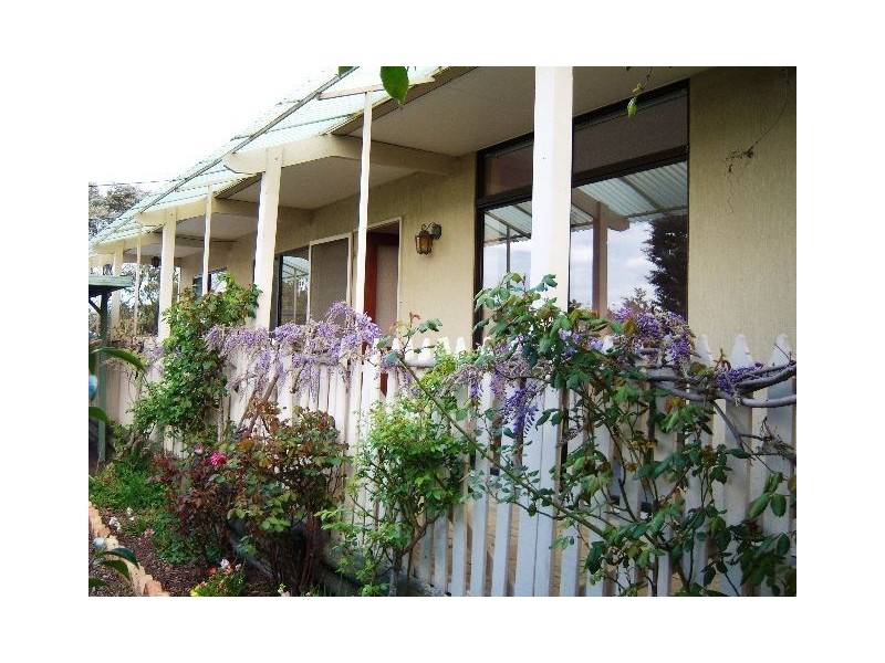 8 Midway Street, Midway Point TAS 7171