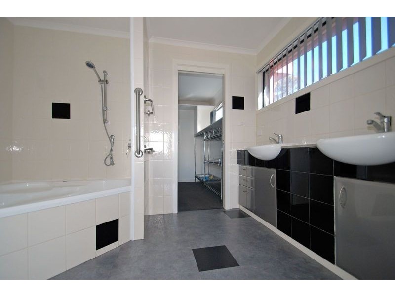 27 Purdie Street, West Moonah TAS 7009