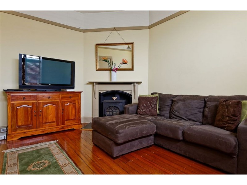 33 Fraser Street, New Town TAS 7008