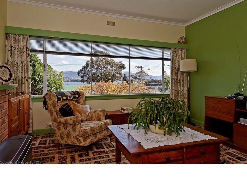 50 East Derwent Highway, Rose Bay TAS 7015
