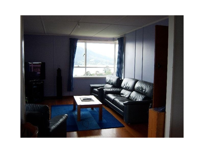 10 Pekurn Crescent, Berriedale TAS 7011