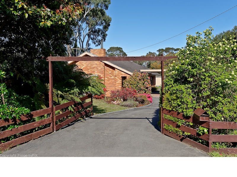 5 Kuru Road, Seven Mile Beach TAS 7170