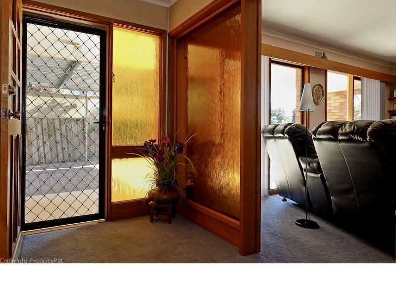 5 Kuru Road, Seven Mile Beach TAS 7170