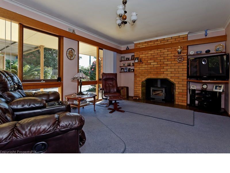 5 Kuru Road, Seven Mile Beach TAS 7170