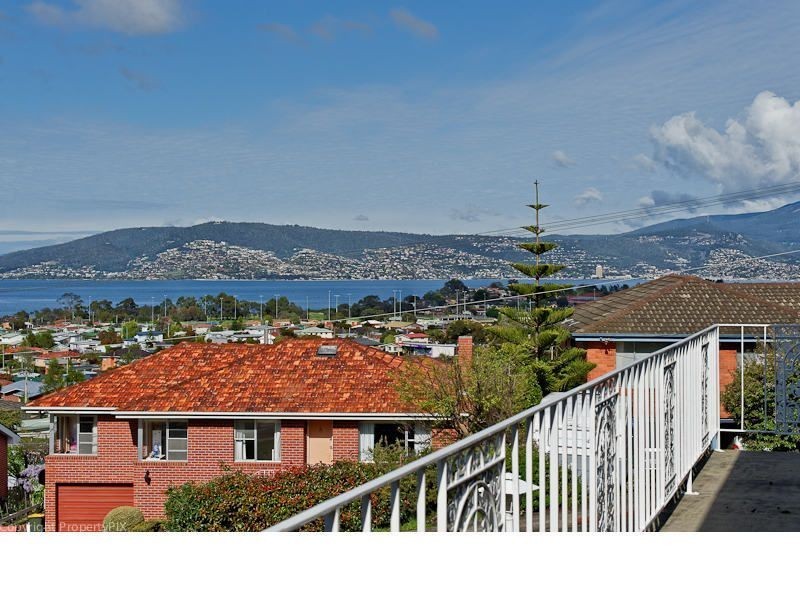 61 Sirius Street, Howrah TAS 7018