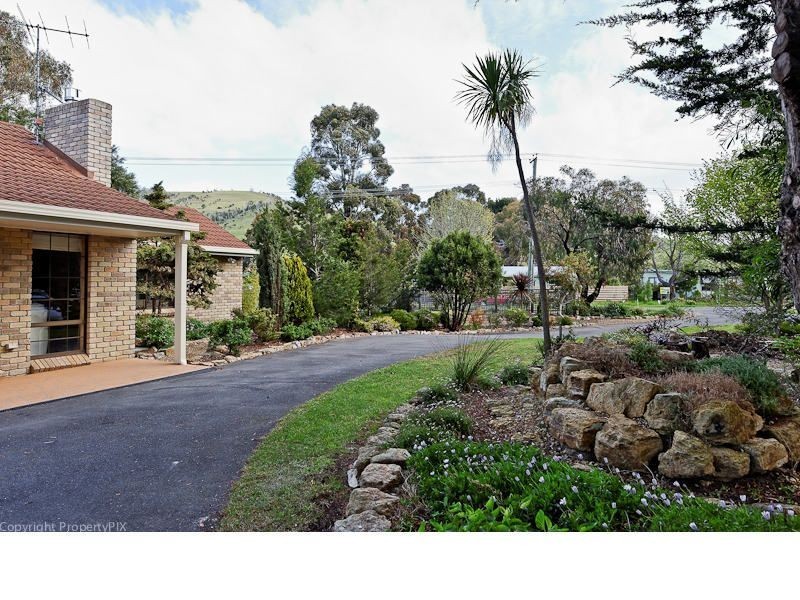 17 Seven Mile Beach Road, Seven Mile Beach TAS 7170