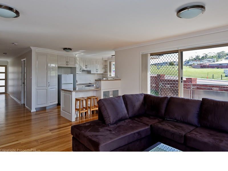 2/1 Hance Road, Howrah TAS 7018