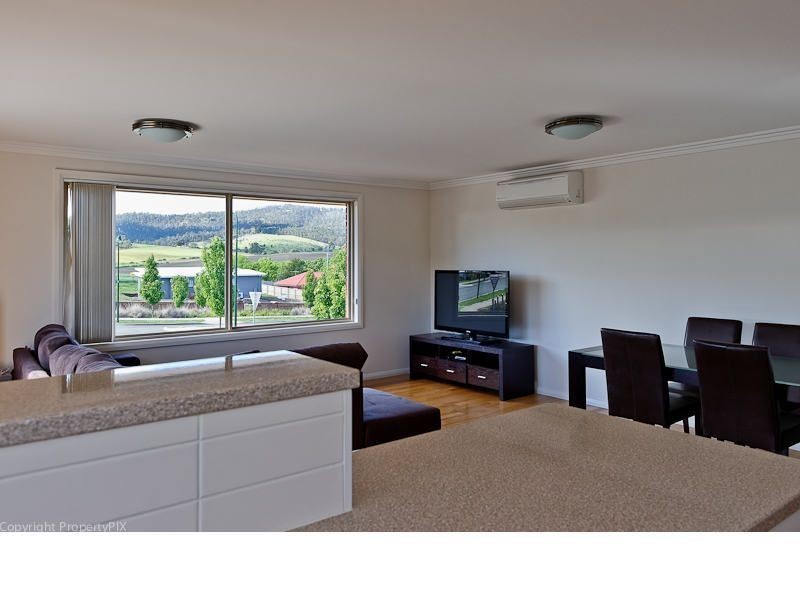 2/1 Hance Road, Howrah TAS 7018