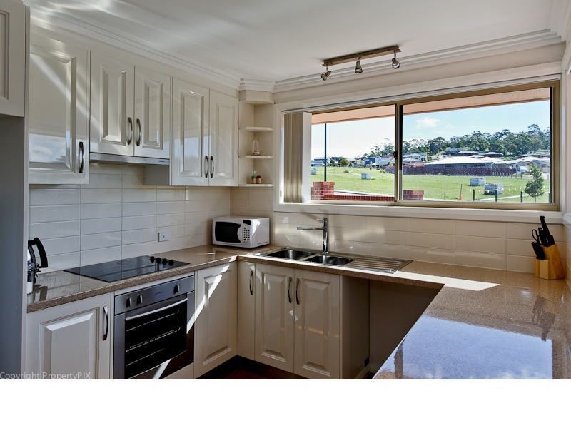 2/1 Hance Road, Howrah TAS 7018