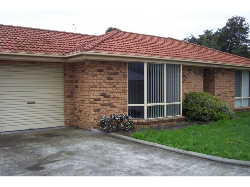 2/28a Erebus Street, Warrane TAS 7018