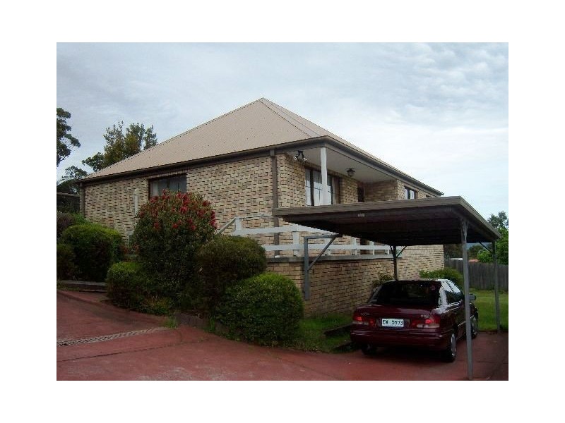 4/219 Cambridge Road, Warrane TAS 7018