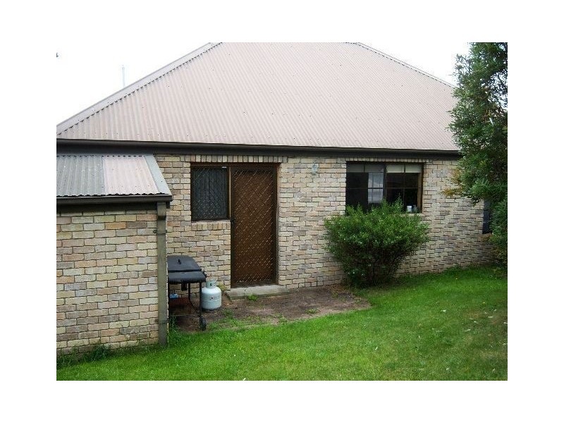 4/219 Cambridge Road, Warrane TAS 7018