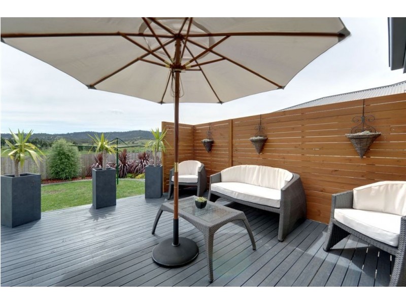 32 Glebe Hill Road, Howrah TAS 7018