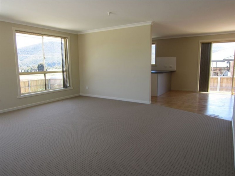 4 Leila Court, New Norfolk TAS 7140