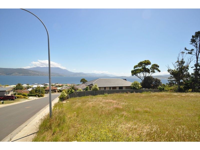 6 Norla Street, Tranmere TAS 7018