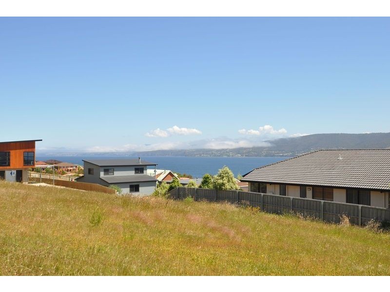 6 Norla Street, Tranmere TAS 7018