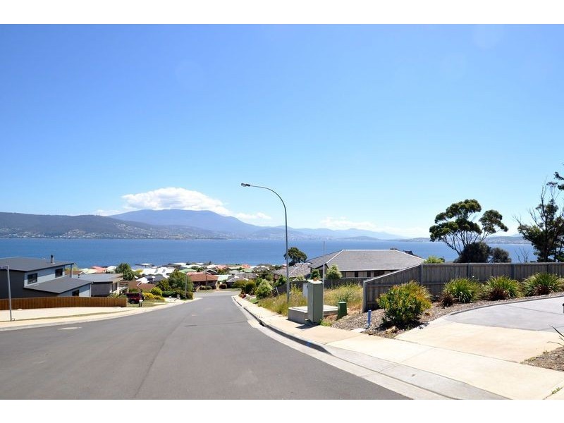 6 Norla Street, Tranmere TAS 7018