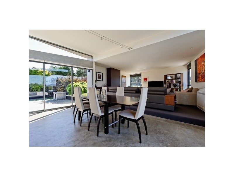 121 Jeune Drive, Acton Park TAS 7170