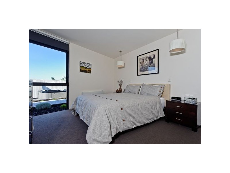 121 Jeune Drive, Acton Park TAS 7170