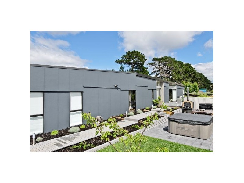 121 Jeune Drive, Acton Park TAS 7170