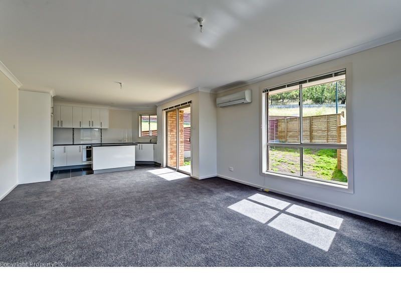 1/7 Betsy Mack Place, Howrah TAS 7018
